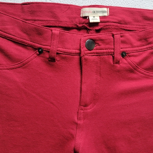 Bundle of pants Poof Excellence and Zenana Outfitters, Juniors size M, - Picture 14 of 15